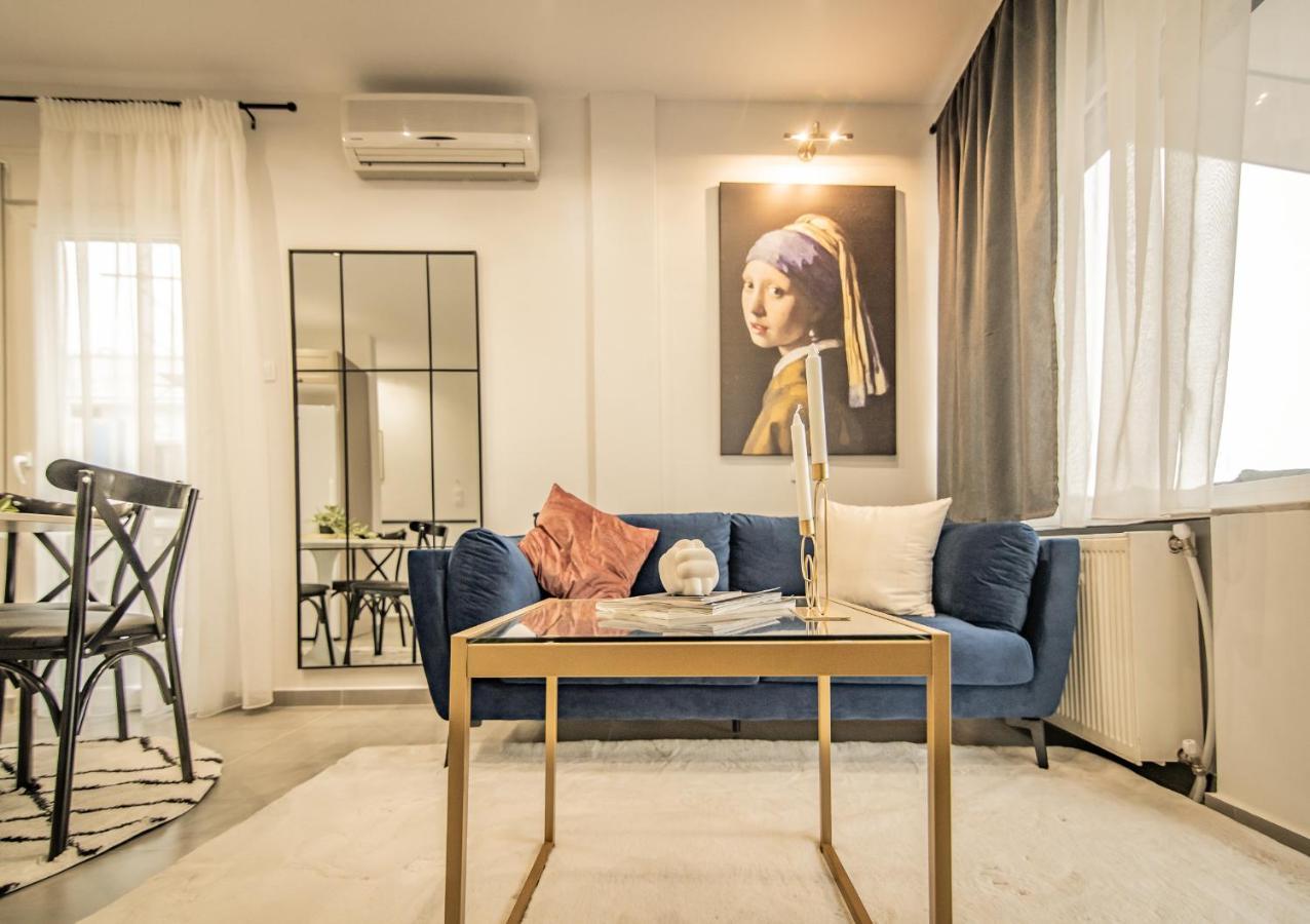 Apollo'S Apartment On Radio City Midas Home Thessaloníki Eksteriør billede