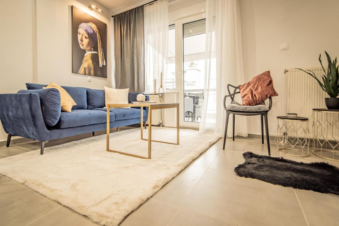 Apollo'S Apartment On Radio City Midas Home Thessaloníki Eksteriør billede